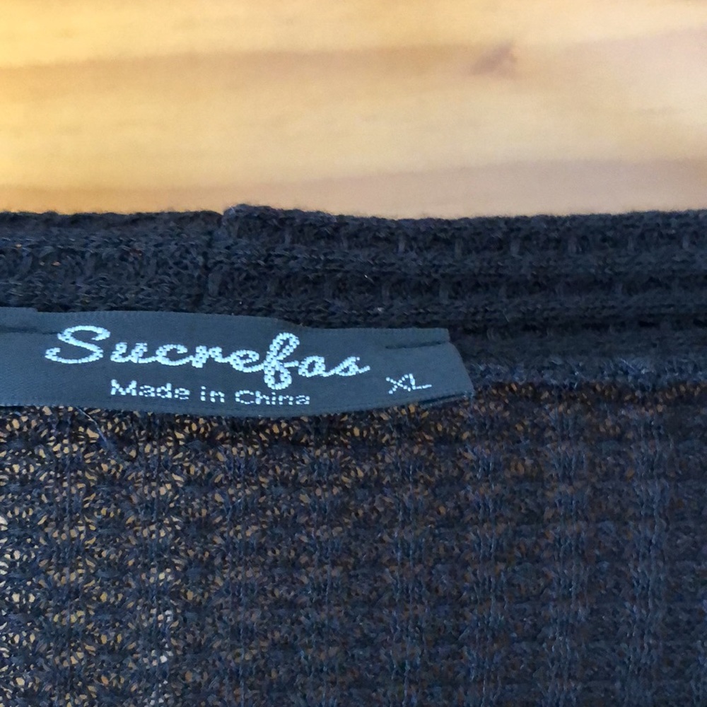 Sweater - Picture 2 of 5